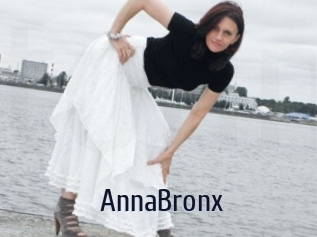 AnnaBronx