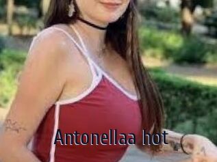 Antonellaa_hot