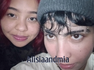 alisiaandmia Topp Finder