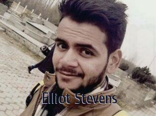 Elliot_Stevens