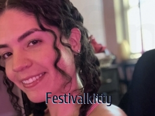 Festivalkitty