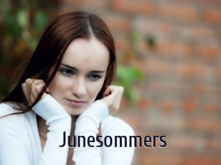 Junesommers