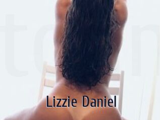 Lizzie_Daniel Topp Finder