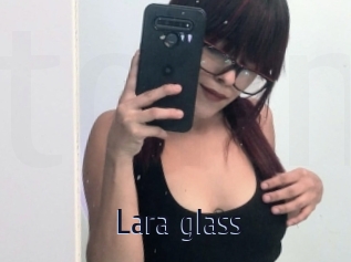 Lara_glass