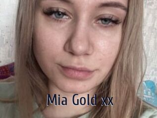 Mia_Gold_xx