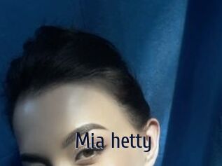 Mia_hetty