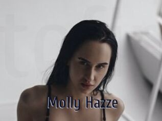 Molly_Hazze