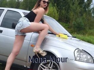 Mona_Mour
