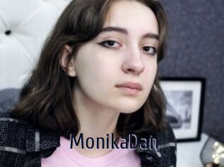 MonikaDan