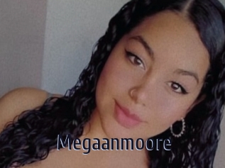 Megaanmoore