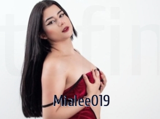 Mialee019