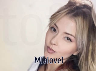 Mialove1