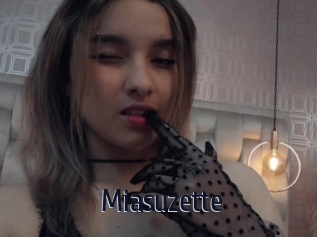 Miasuzette