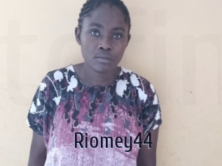 Riomey44