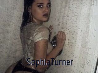 Sophia_Turner