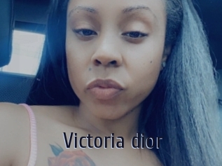 Victoria_dior